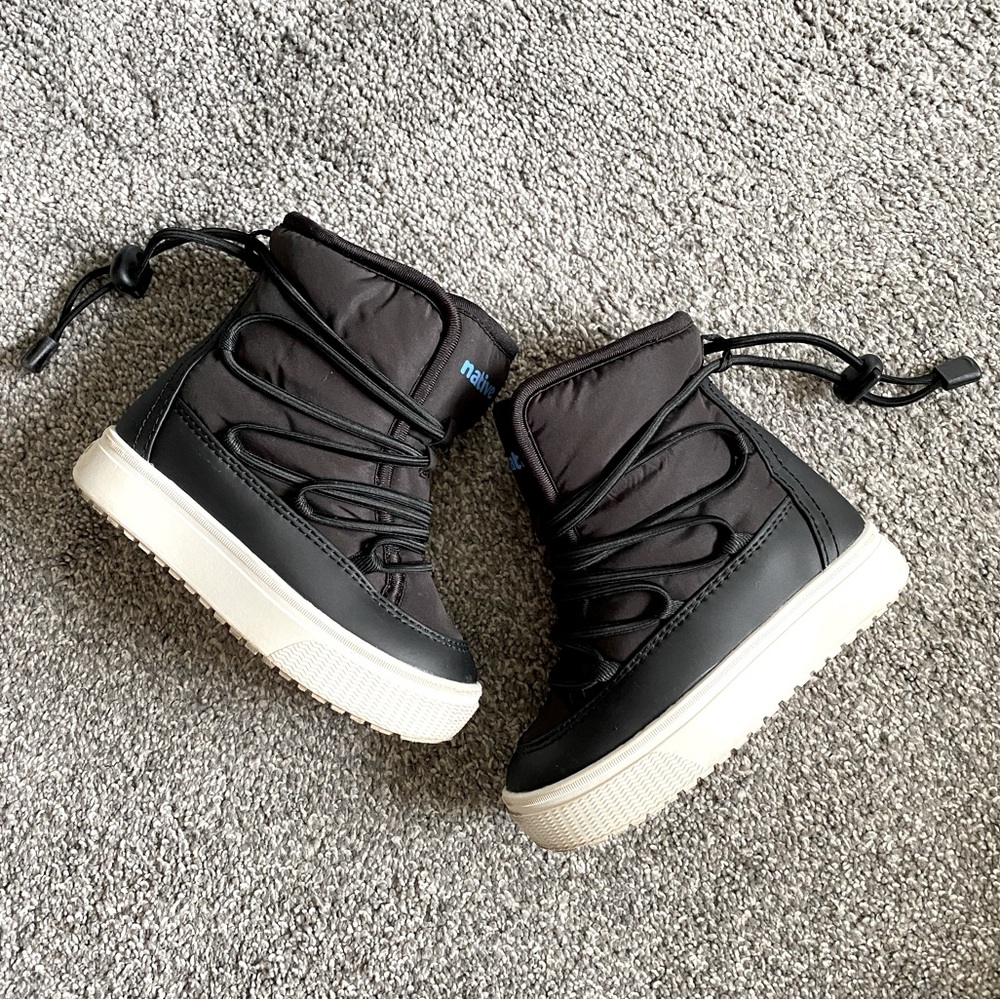 Native Chamonix Celestial Strider Snow Boot